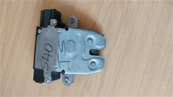 Volvo S40 T5 2005 Bootlock