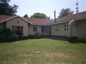 House Rental Monthly in Brackenhurst Ext 2