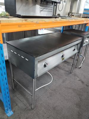 Electric Boiling table or Flat top 