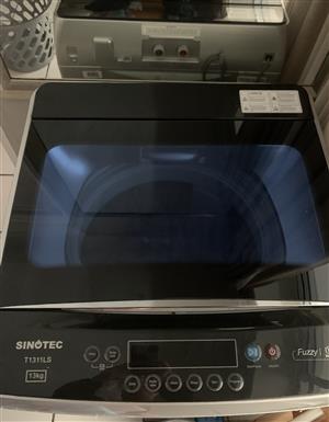 Top loader washing machine 