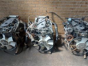 ISUZU 4HK1 COMPLETE ENGINES FOR SALE