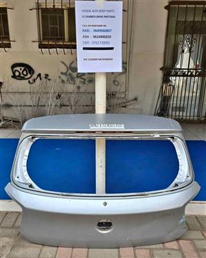 BMW 1 Series F20 Tailgate