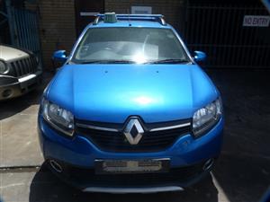 Renault Sandero Stepway 900T Manual H4B - 2015 SPARESBOYZ STRIPPING FOR SPARES