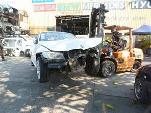Stripping for parts/BMW e90 320i 2010