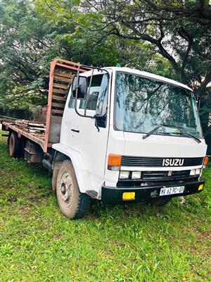 ISUZU