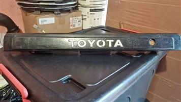 Toyota Siyaya boot handle