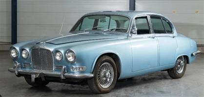 Jaguar 420