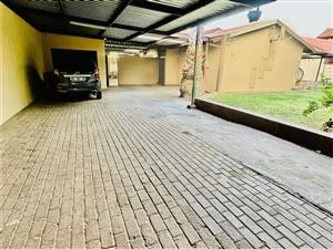 House For Sale in Secunda Central