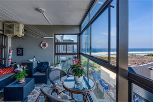 Apartment For Sale in Amanzimtoti