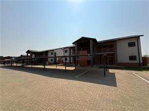 Townhouse For Sale in Rietvalleirand