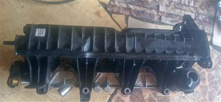 AUDI A8 intake manifold