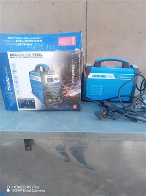 Arcmaster inverter welder