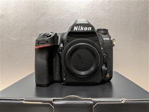 Mint Nikon D780