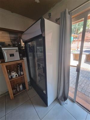 Double sliding door fridge