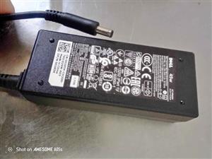PRE-OWNED 45W DELL 19•5V~2•31A LAPTOP ADAPTER