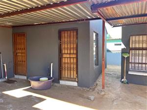 House for sale in garankuwa phase 7