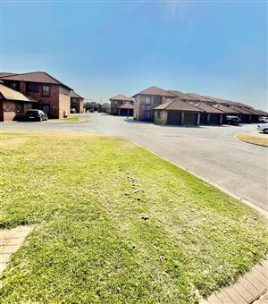 Cluster For Sale in Edleen