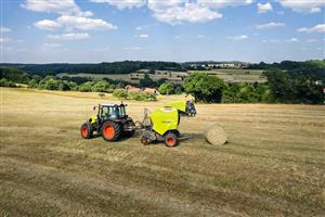New CLAAS Rollant 520RC round balers for sale at Mad Farmer SA