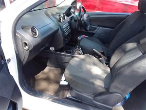 2004 FORD FIESTA 1.4 MANUAL WHITE PETROL SPARE KEY 131.000KM 