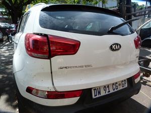  Kia Sportage TEC CRDI 2.0 Diesel Manual - 2014 STRIPPING FOR SPARES