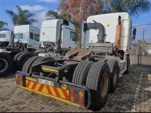 Freightliner Argosy ISX530 2011