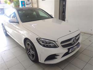 2019 MERCEDES BENZ C200 AMG AUTOMATIC  WHITE COLO PETROL LEATHER REVERSE SENSER REVERSE CAMERA SUNRO