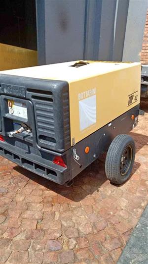 Compair C50 Mobile compressor