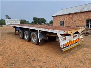 2004 Trailord 3a 12.2m Flat deck semi trailer 