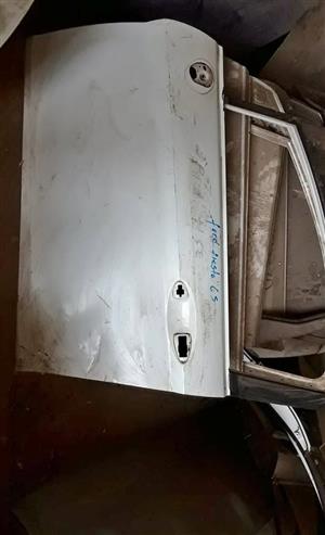 Ford fiesta front  left Door for sale