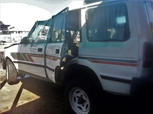Land Rover Discovery 1 - Stripping for Spares | AUTO EZI