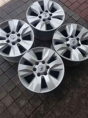 A Set of 17inch original rims for Toyota hilux gd6