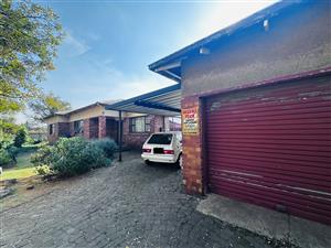3-Bedroom Home for Sale in Brakpan Central