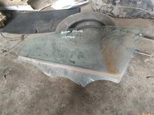 2016 Onwards Hyundai Elantra left front window glass for sale 