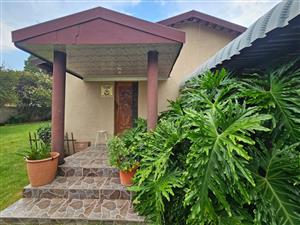 Beautiful 3-Bedroom Home for Sale in Sasolburg – Prime Location Near Schools!