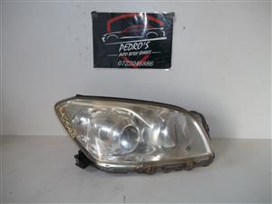 Toyota Rav 4 '09-'12 right headlight