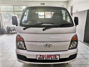 2014 HYUNDAI H100 2.6 CRDI MANUAL