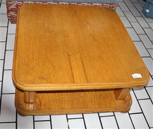 BROWN COFFEE TABLE S065546D