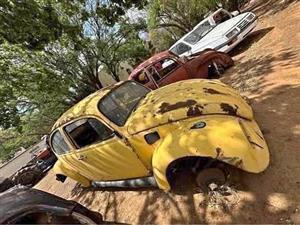 1 x Volkswagen Beetle Shell - Yellow - Non-runner (No Engine / No Gearbox)  