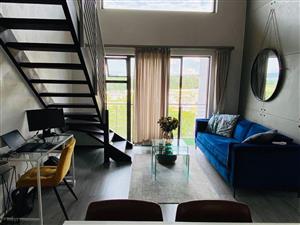 Cozy 2 Bed, 2 Bath Loft in Broadacres