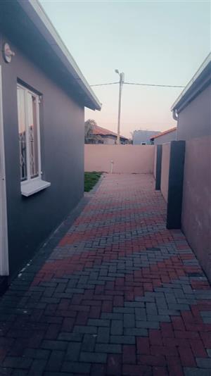 House For Sale in Windmill Park