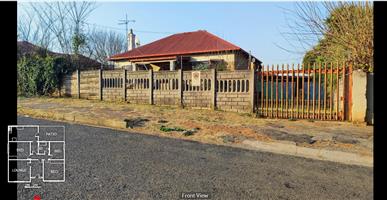 Unlock the Potential with this Primrose Fixer Upper on Large Stand