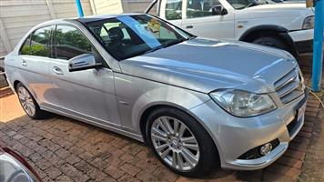 Mercedes-Benz C200