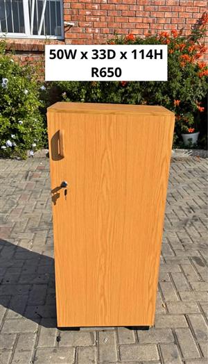 LOCKABLE OFFICE FILING CABINET