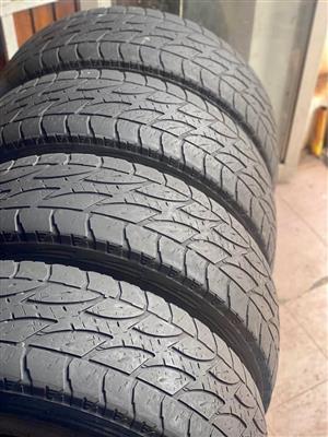 Bakkie tyres 265/65/17  (Bridgestone) 80% threads 