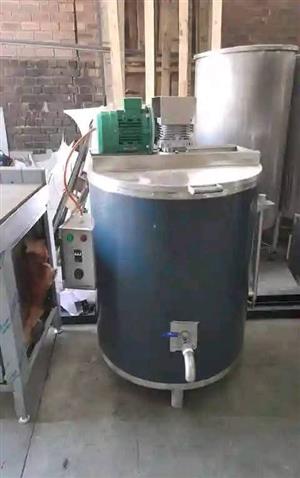 Stainless steel tank conveyor machine tilting pan we manufacture and supply