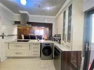 House For Sale in Diepkloof Zone 4