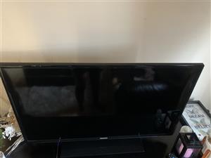 Selling my tv .Good condition,just buying a new model