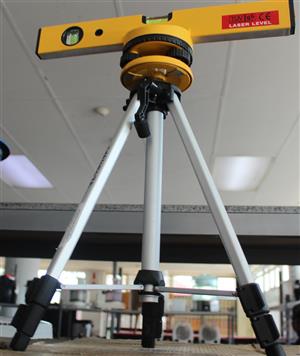 TUV LASER LEVEL KIT SET IN CASE S064967A