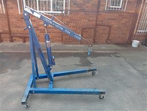 Engine jack. Hydraulic engine crane. 1.75ton engine jack