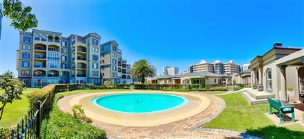 Townhouse For Sale in Diaz Beach